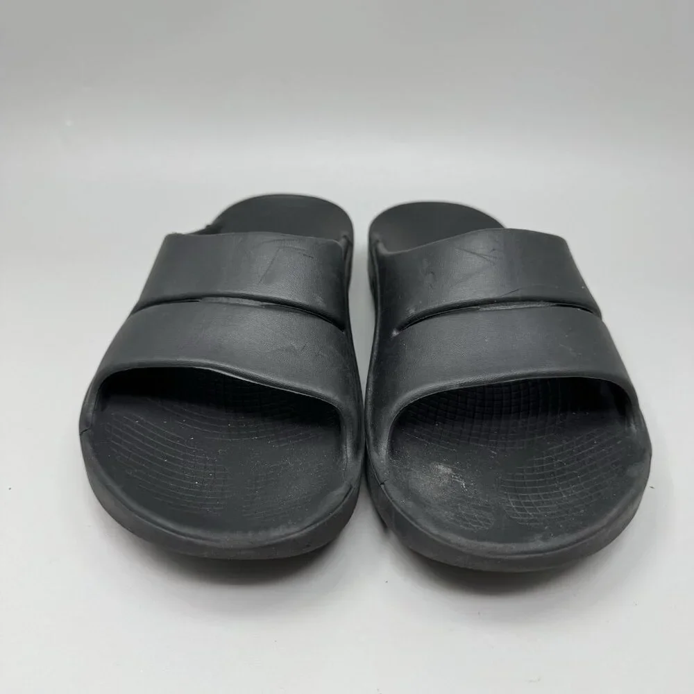OOFOS Slides Ooahh Black Comfort Orthopedic Recovery Sandals Men’s Size 9